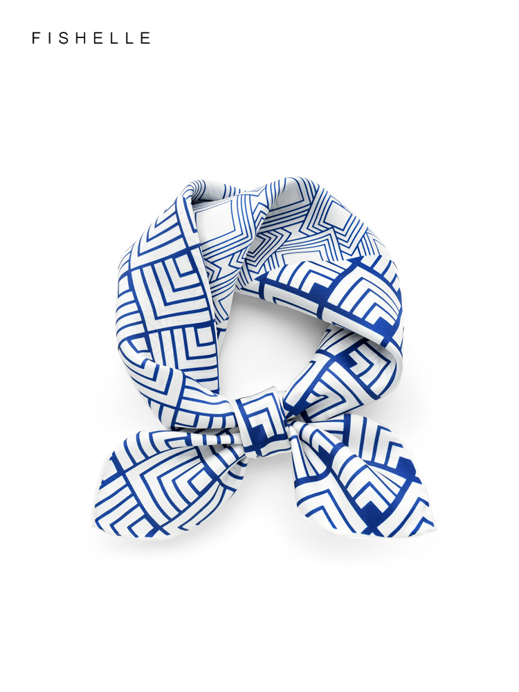 Geometric printed real silk tw - огляд і ціна Silk Neck Scarf